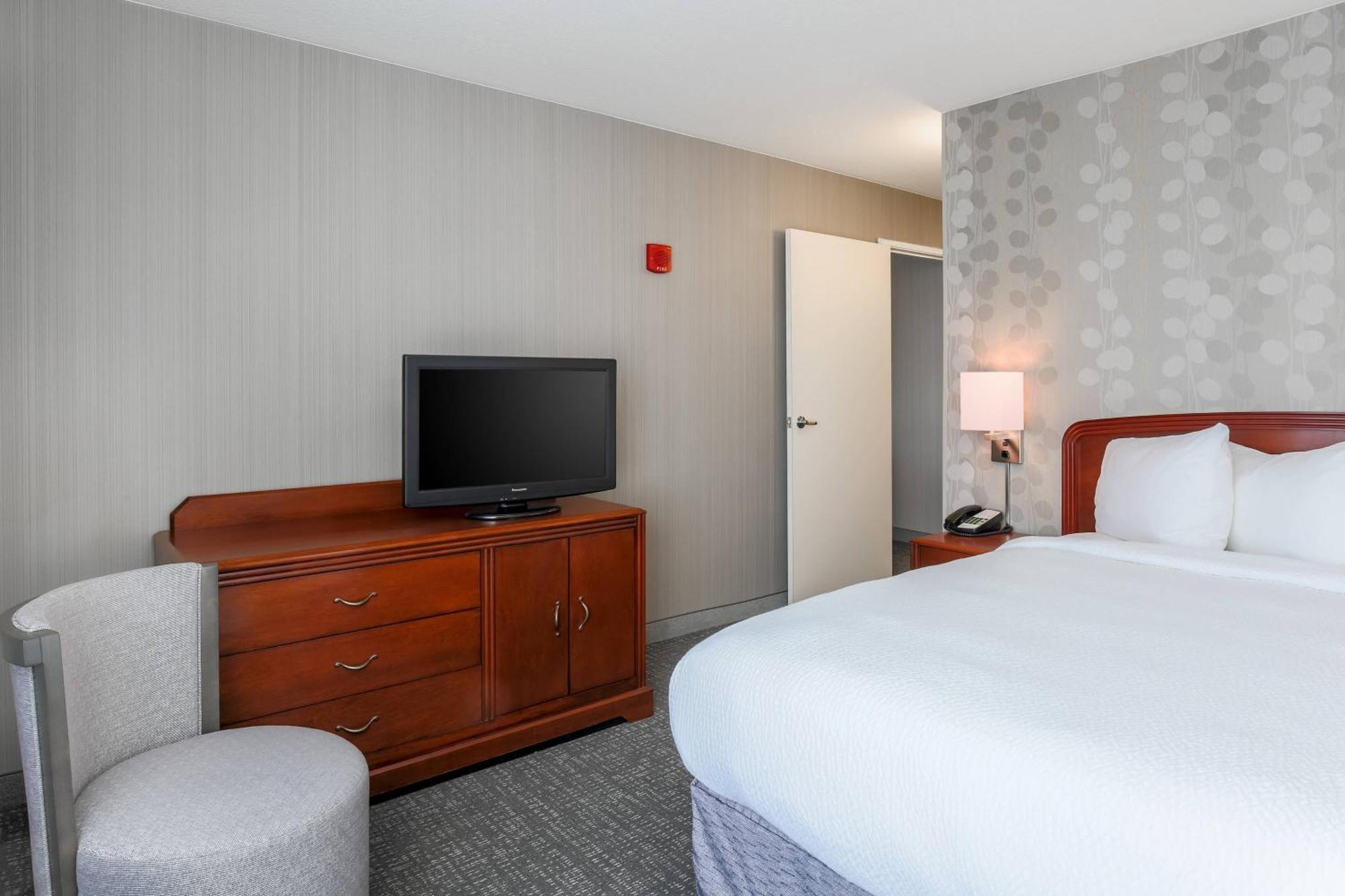 Courtyard By Marriott Roseville Galleria Mall/Creekside Ridge Drive Kültér fotó